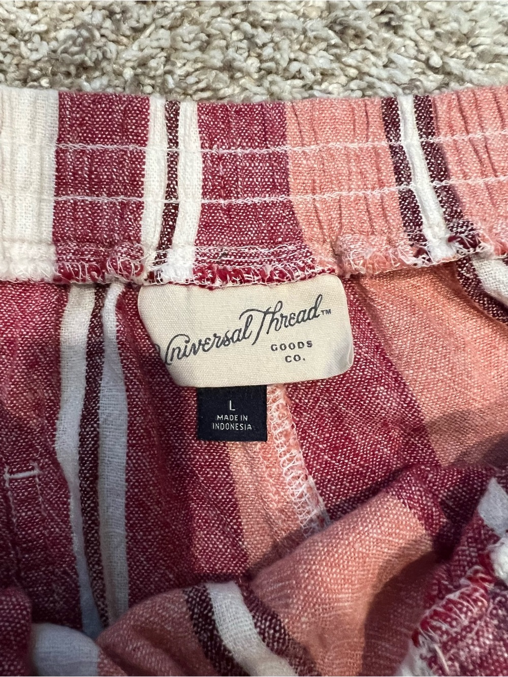 Universal Threads- shorts - Picture 4 of 4